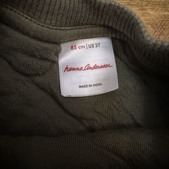 Hanna Andersson 2T Quilted Pullover Olive Green Crewneck Sweatshirt - Picture 4 of 7